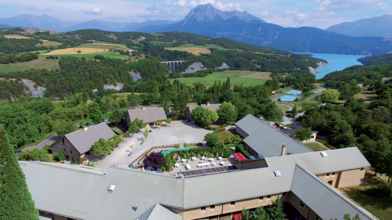 Club Vacances Bleues Les Horizons Du Lac Шорж Екстериор снимка